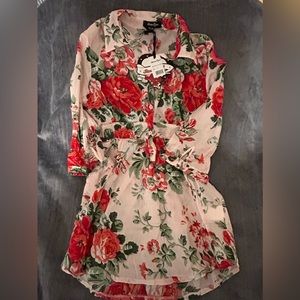 Ladies light pink blouse with red flowers size xl